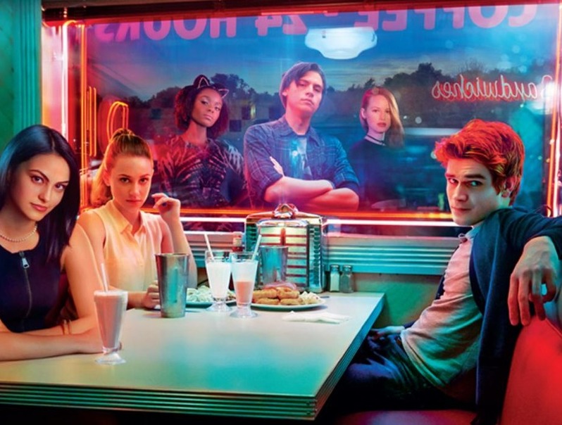 Baseada em A Turma do Archie, série tem cenas estilizadas, a fim de resgatar as HQs da década de 60